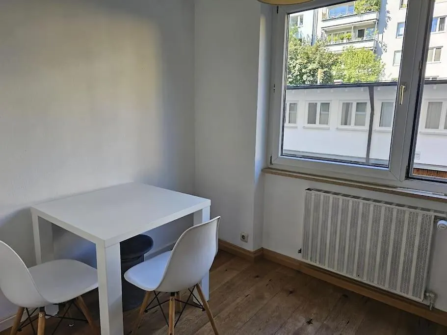 Bright, Comfy Flat, Top Location Monachium 0*,  Niemcy
